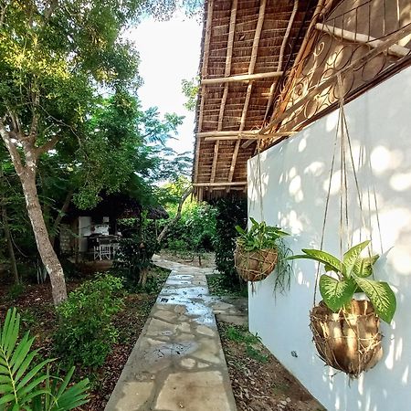 Watamu Beach Cottages B&B Eksteriør billede
