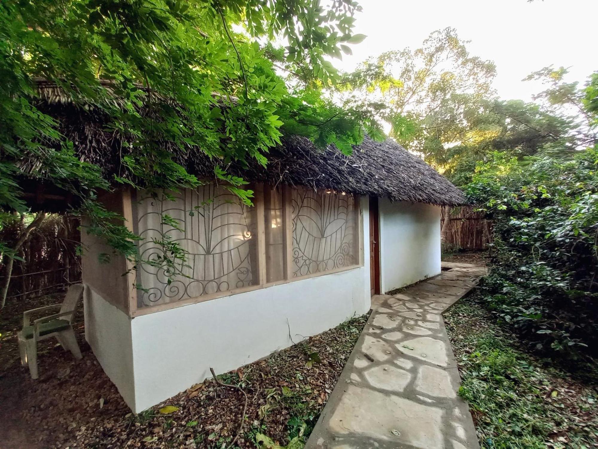 Watamu Beach Cottages B&B Eksteriør billede