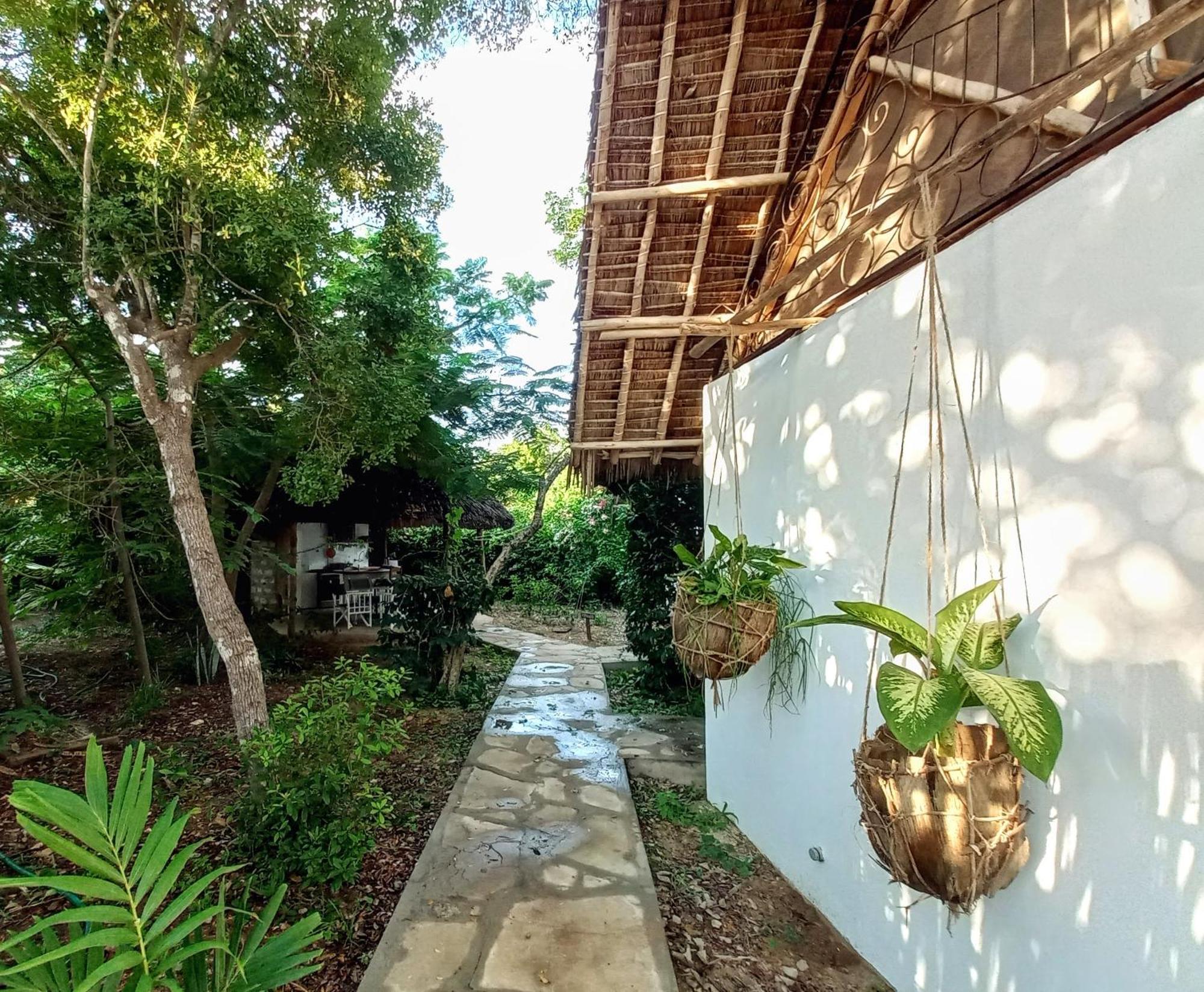 Watamu Beach Cottages B&B Eksteriør billede