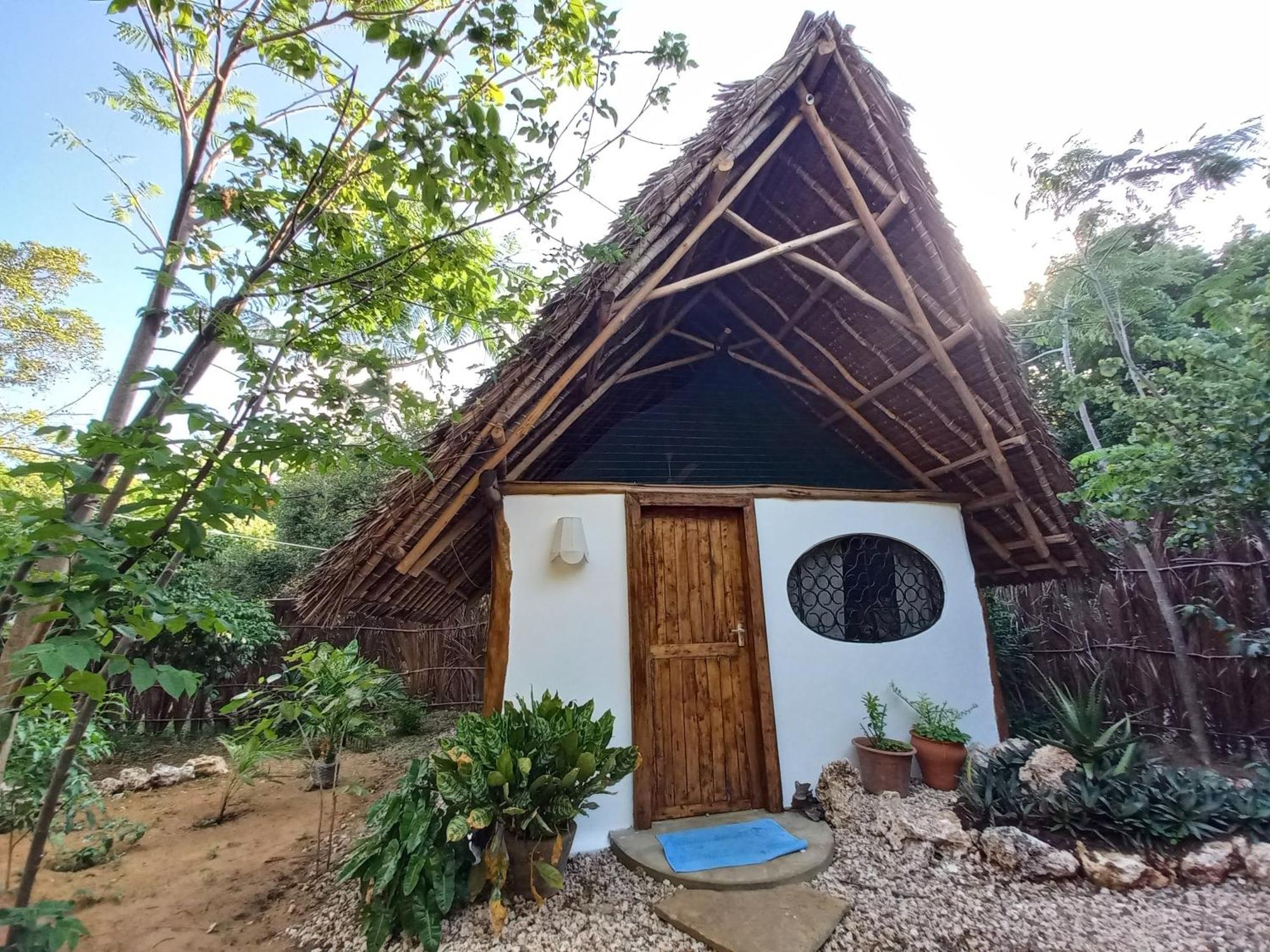 Watamu Beach Cottages B&B Værelse billede